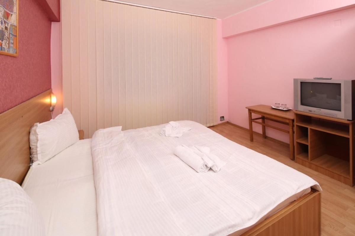 Гостевой дом Pensiunea Luminita Буштени